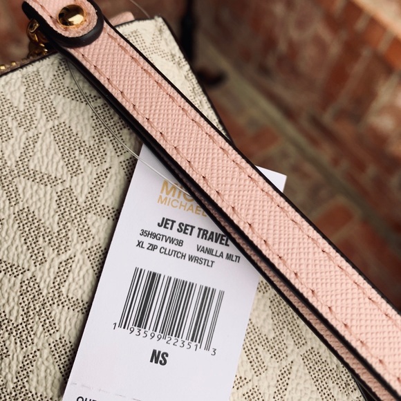 Michael kors  center stripe XL zip clutch leather - Picture 7 of 7